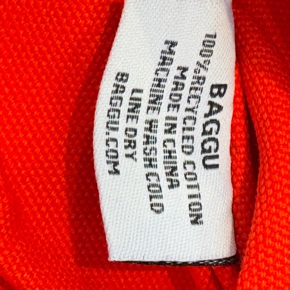 Herman Miller Red Canvas Tote with handles & adjustable shoulder strap.  New - Picture 9 of 12